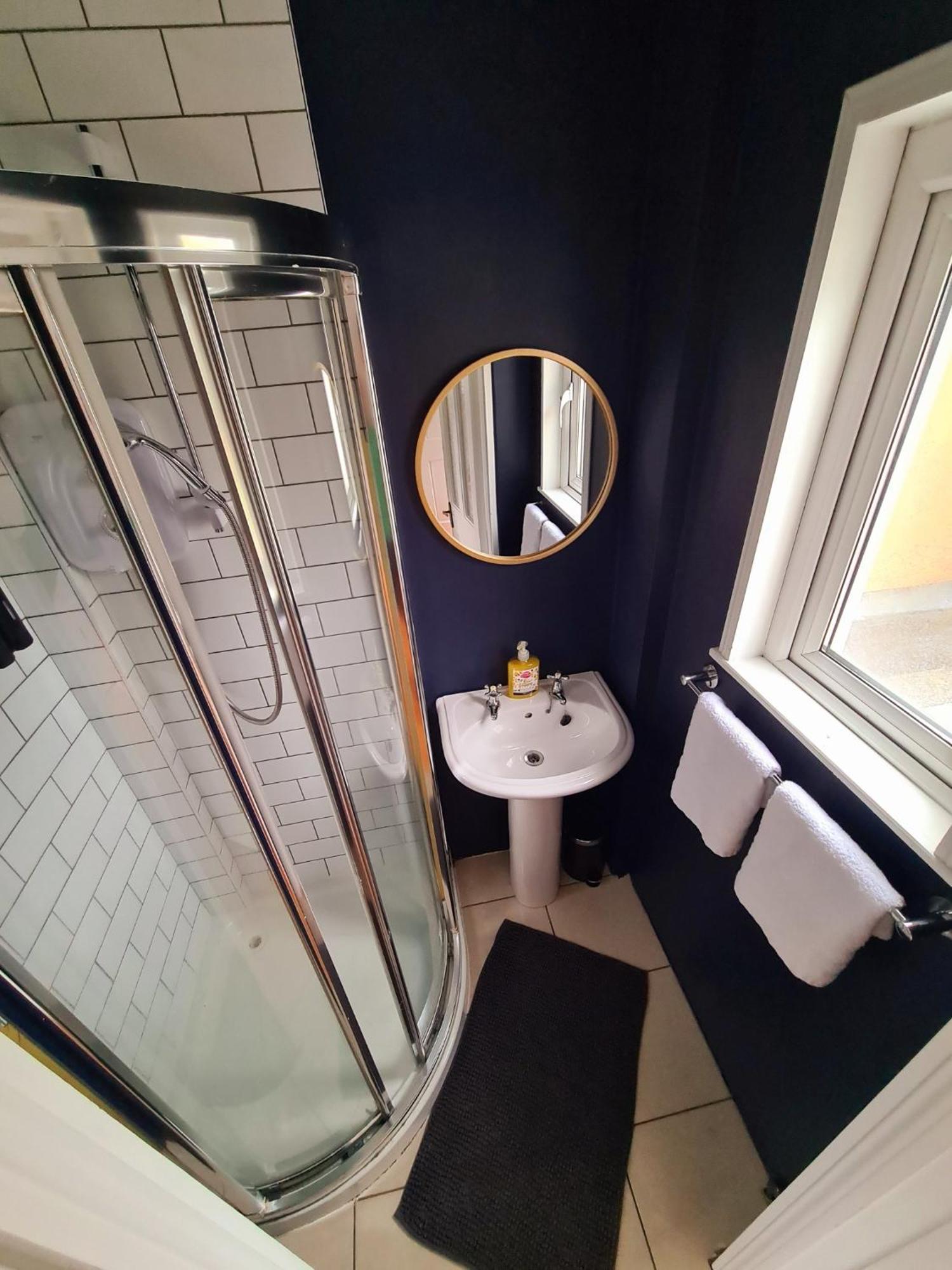 Stylish 3 Bedroom Galway House Bagian luar foto